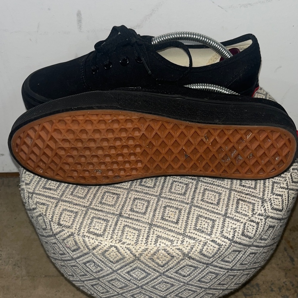 Vans Men's Classic Black Lace Up Sneakers - Picture 3 of 6